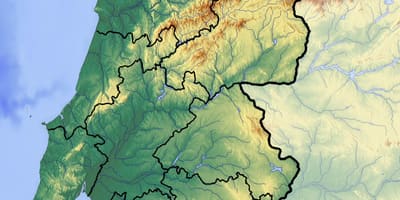 地図ポルトガルの標高